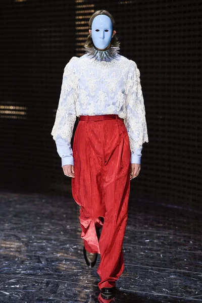 Look 58